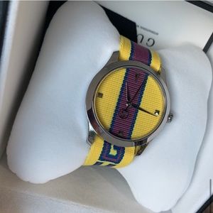Authentic GUCCI 38mm stipe strap logo watch